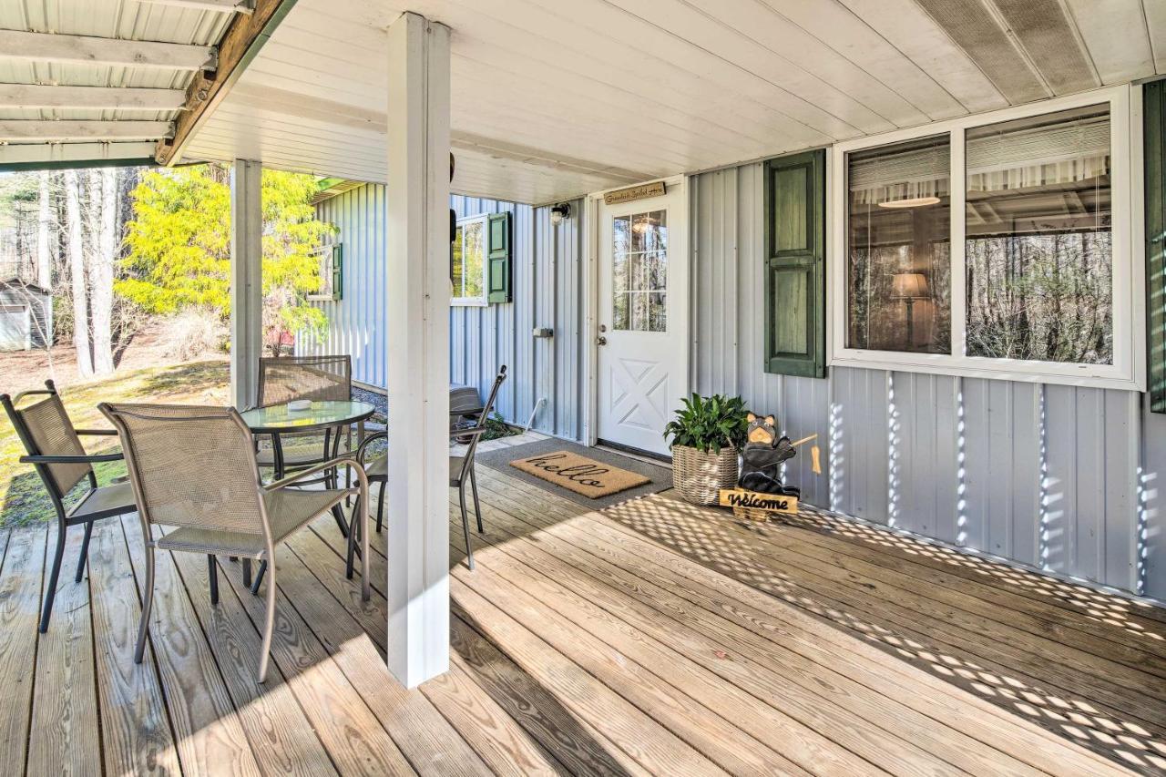 Penrose Home With Covered Deck And Fire Pit! Eksteriør billede